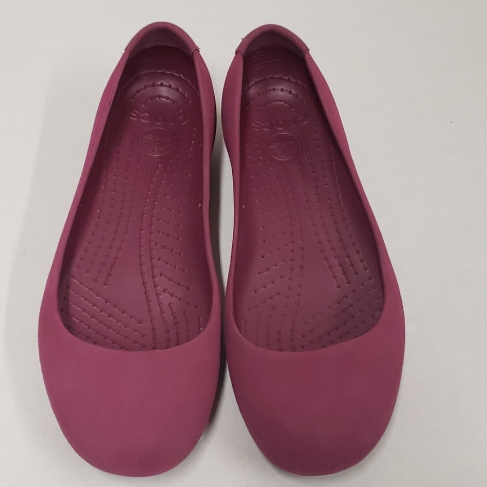 Crocs 9 Marnie Ballet Flat Fuchsia Rose Wine